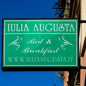 https://bb-iulia-augusta.hotelitalianriviera.com