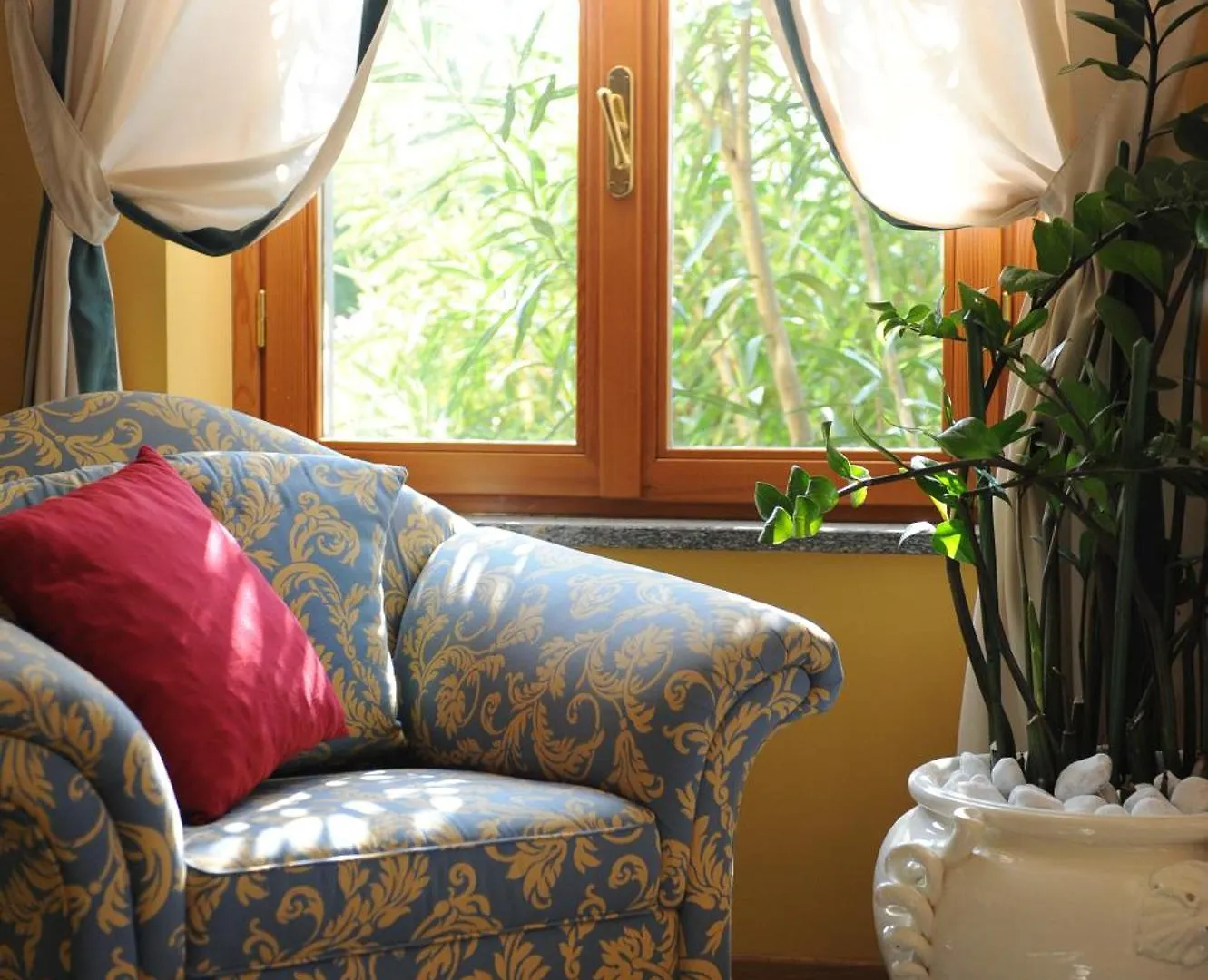 Villa Kinzica Sale Marasino